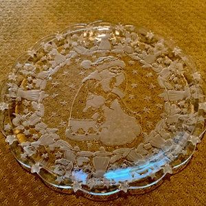 Crystal round Christmas plate never used. Santa and angels. New/ no tags